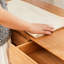 Commode d'appoint moderne en bois massif