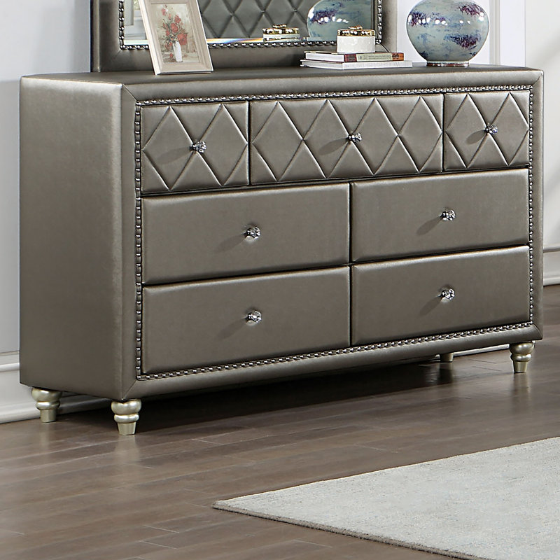Commode l 7 po Bruun, Champagne
