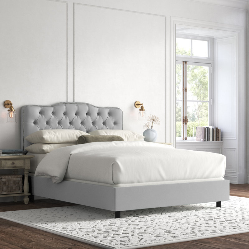 Lit tapissier standard Aurkene, Velours performance gris clair Bella, Très grand