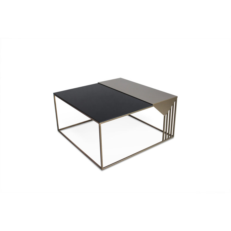 Damarieon Coffee Table, Gold/Black