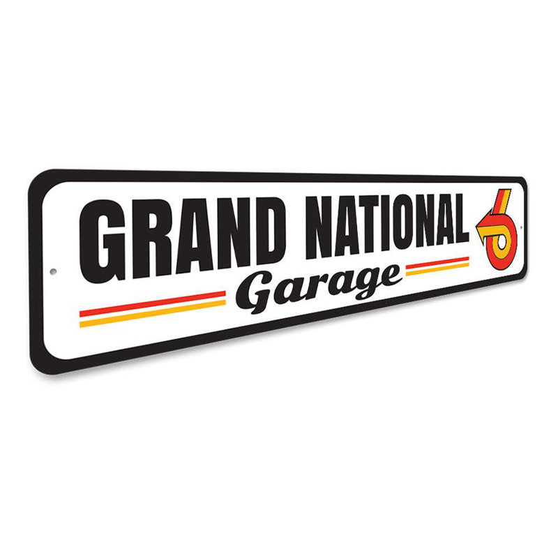 Enseigne Grand National Garage, H 6 po x l 24 po x P 0,06 po