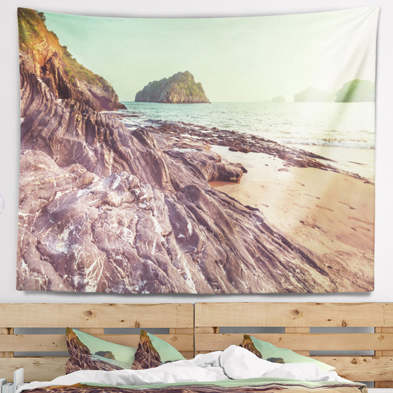 Tapisserie côtière fantastique de la baie d'Halong au bord de la mer, H 32 po x l 39 po