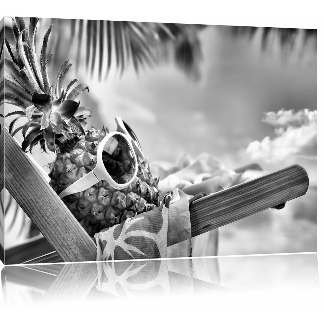 Leinwandbild Ananas macht Urlaub in Monochrom