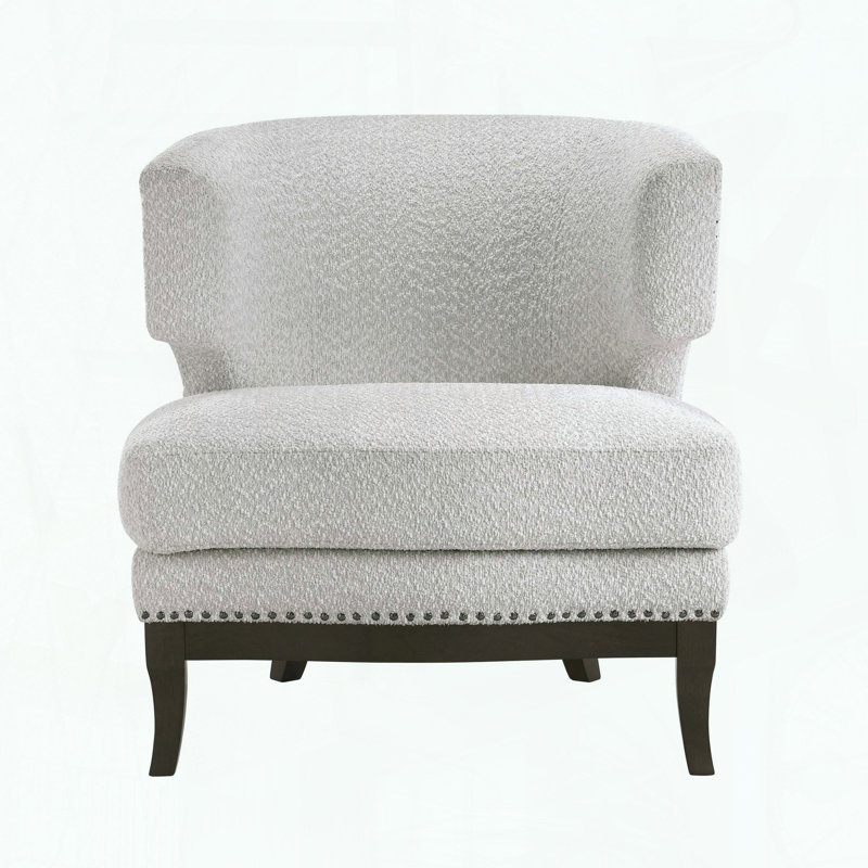Fauteuil d'appoint tonneau gris - garniture cloutée - pieds en bois massif