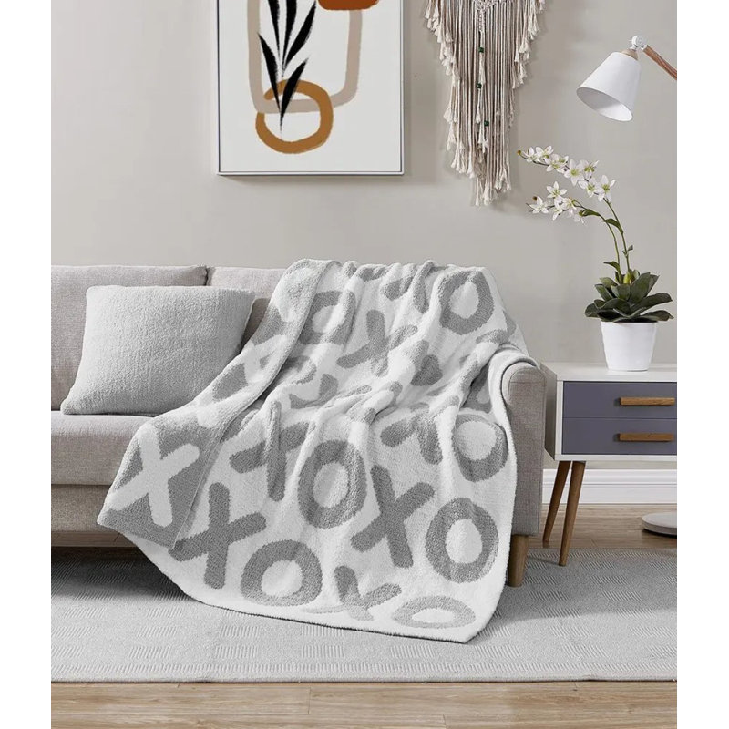 XOXO Throw Blanket, Cloud Gray/Off White Geometric