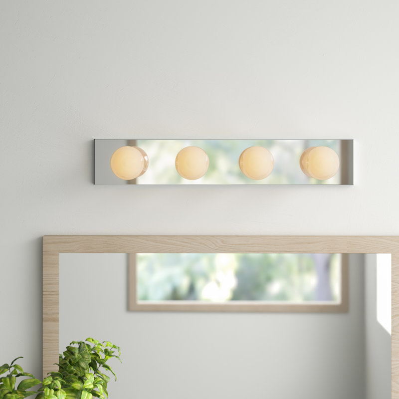 Caislin 4 - Light Dimmable Vanity Light, Polished Chrome