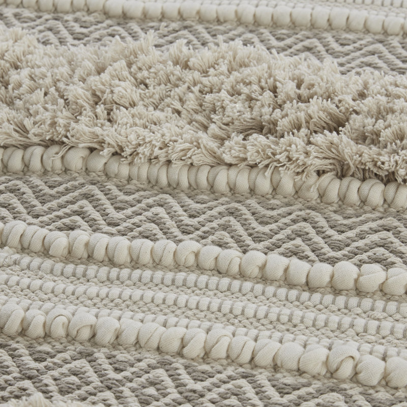 Natural Shaggy Striped Hand-Woven Bathroom Rug 20" x 32"