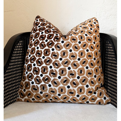 Broken Rings Velvet Throw Pillow Cover