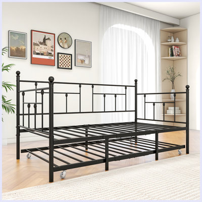 Metal Daybed With Trundle