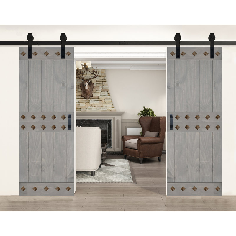 Porte de grange à panneaux et en bois avec quincaillerie d'installation, 60 po x 84 po, Gris français