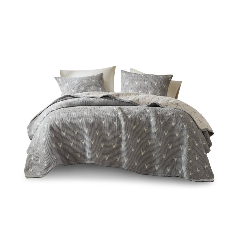 Rustic King/cal King Bedding Sets, Soft Polyester Coverlet With Stag Head Design