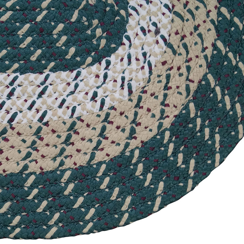 Tapis tressé à la machine McClure Harbert, Ovale 5 pi 4 po x 8 pi 4 po
