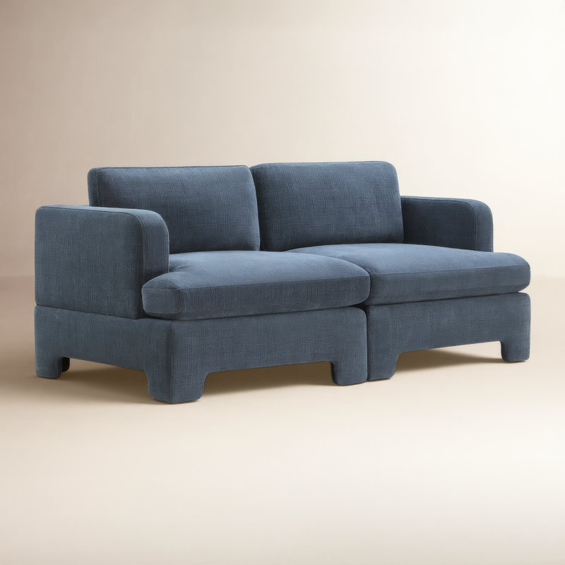 Causeuse modulaire rembourrée Jolie 77 po Jolie, Chenille Selene Indigo Performance