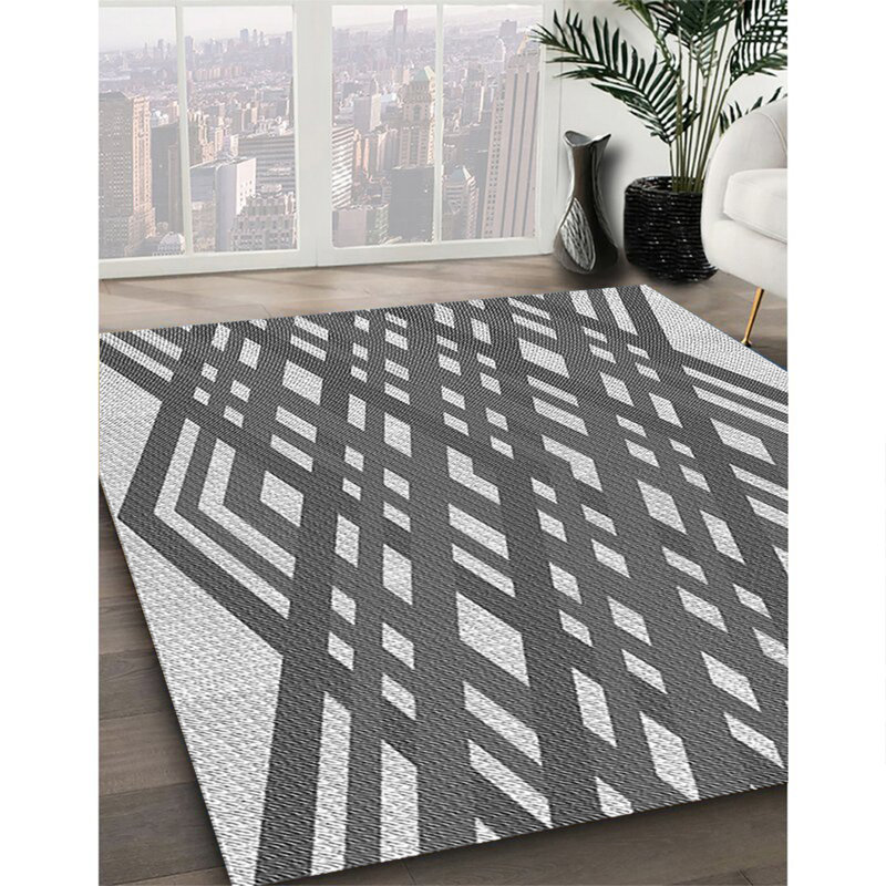 Geometric Indoor Rug, Round 4'