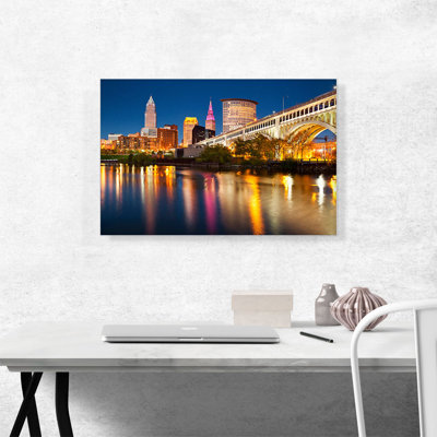 " Cleveland Ohio City Skyline "