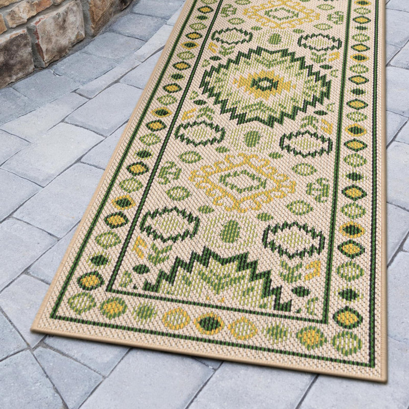Jalapa Marlenia Indoor/Outdoor Area Rug, Tapis de couloir 2 pi 7 po x 12 pi