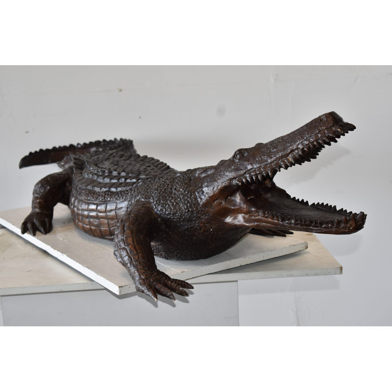 Conder Large Crocodile Fountain