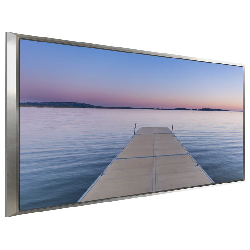 «Sweet Silence», reproduction de photo, H 27,5 po x l 43,5 po x P 2 po, Cadre flottant argent
