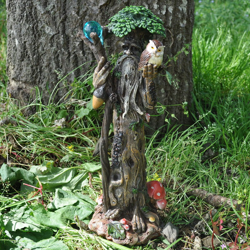 Commander Plants & Flowers Resin Garden Statue