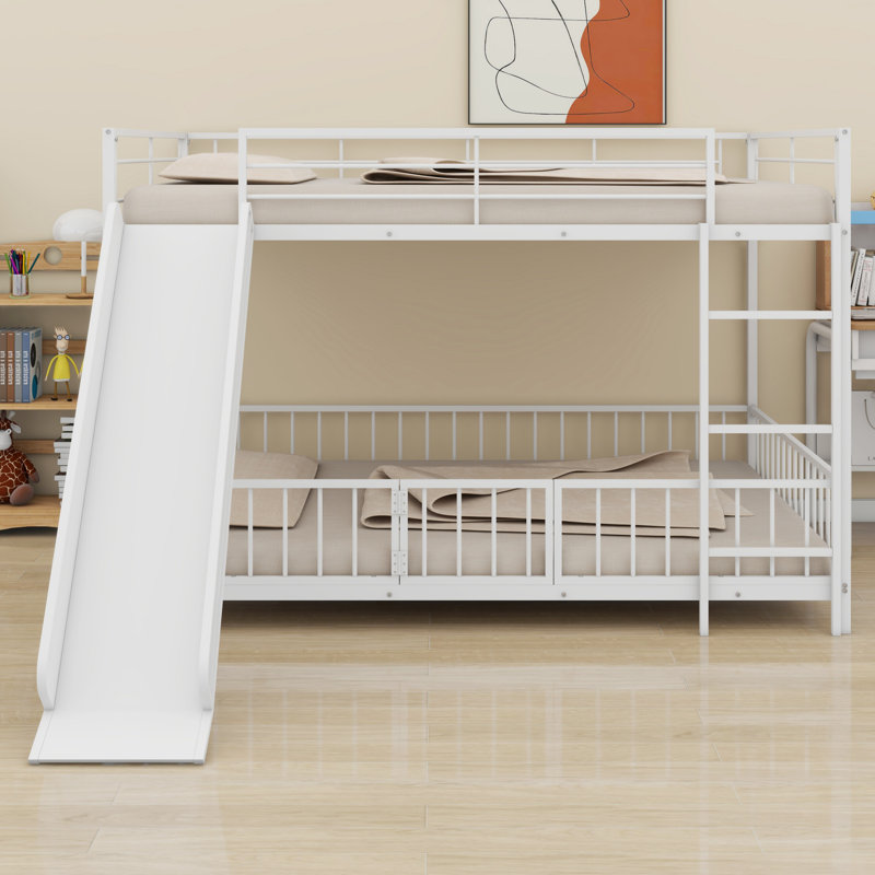 Lit superposé en métal avec glissière et garde-corps, Blanc