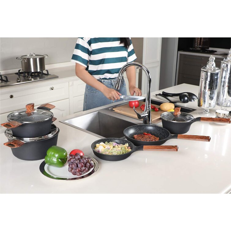 Prep & Savour Dayaram 9 - Piece Non-Stick Aluminum Cookware Set