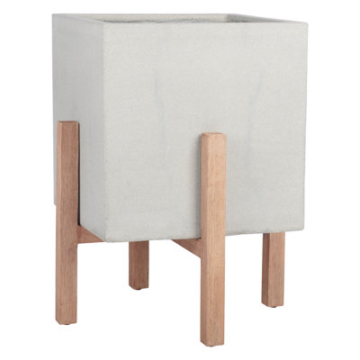 Rankin Elevated Planter