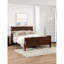 Élégant lit de style traîneau gris avec pieds en bois massif et support, parfait pour les chambres contemporaines et transitionnelles.-849137108-849137118