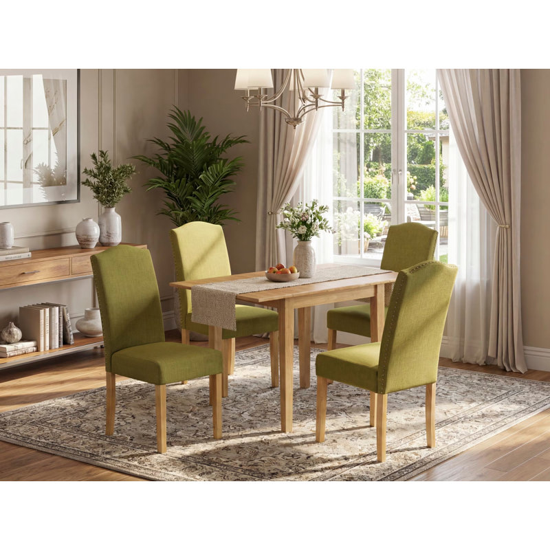 L'ensemble de salle à manger 5 pièces comprend une table de salle à manger rectangulaire avec Dropleaf et 4 chaises Parson en tissu de lin, 30 x 48 pouces, chêne