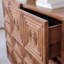Buffet haut de gamme de style rétro-1037104649