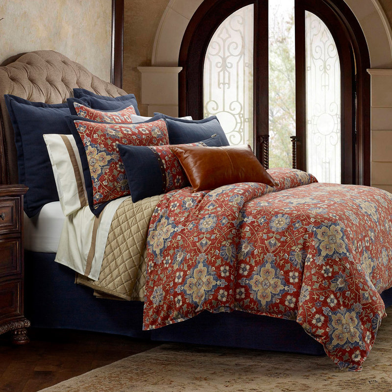 Melinda Red/Navy Floral Medallion Western Classic 3 Piece Comforter Set, King Comforter + 2 King Shams