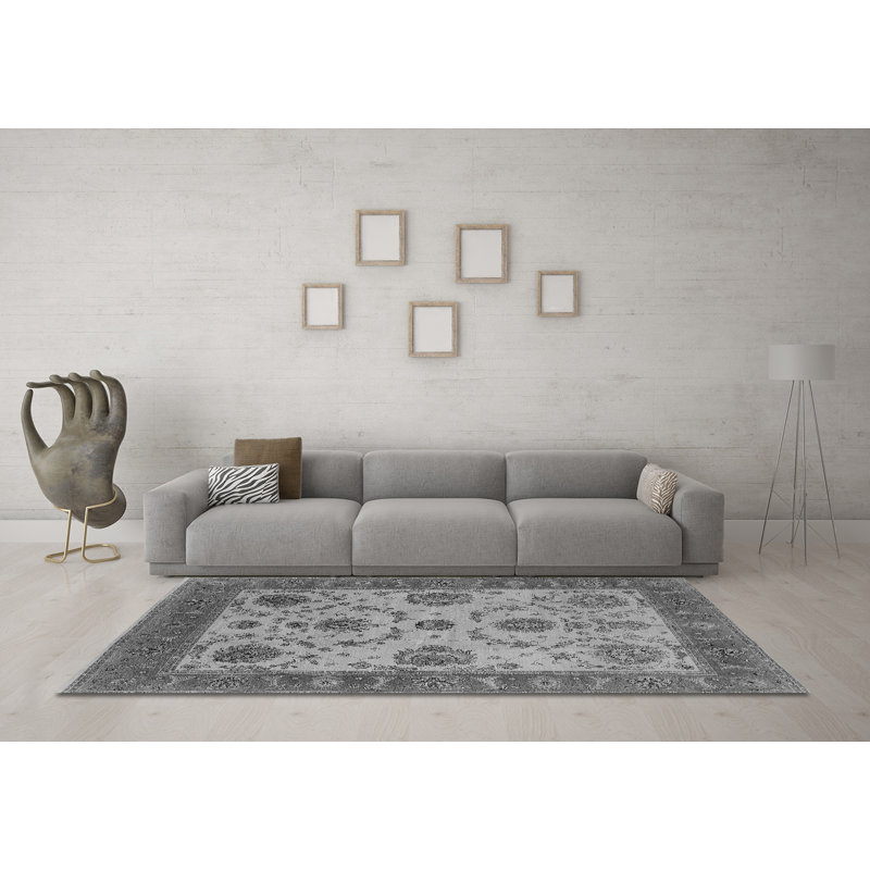 Oktavia Performance Oriental Indoor Rug, Square 4'