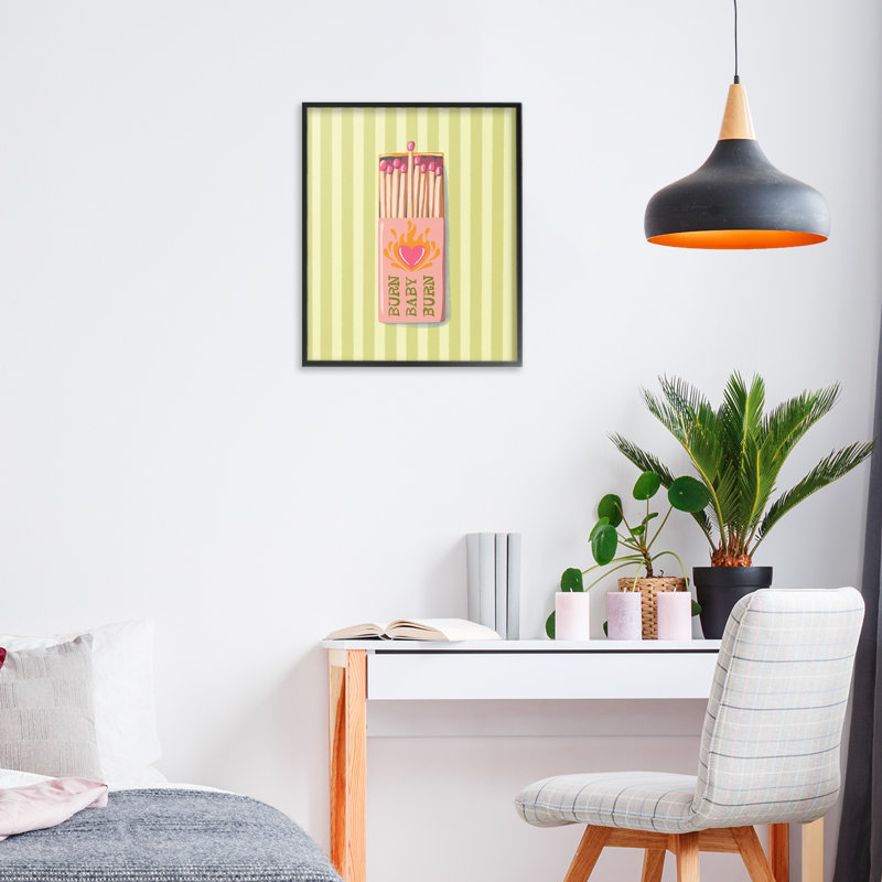 «Burn Baby Matches», giclée encadrée, design par Elyse Anastacia, H 14 po x l 11 po, Giclée encadrée noir minuit