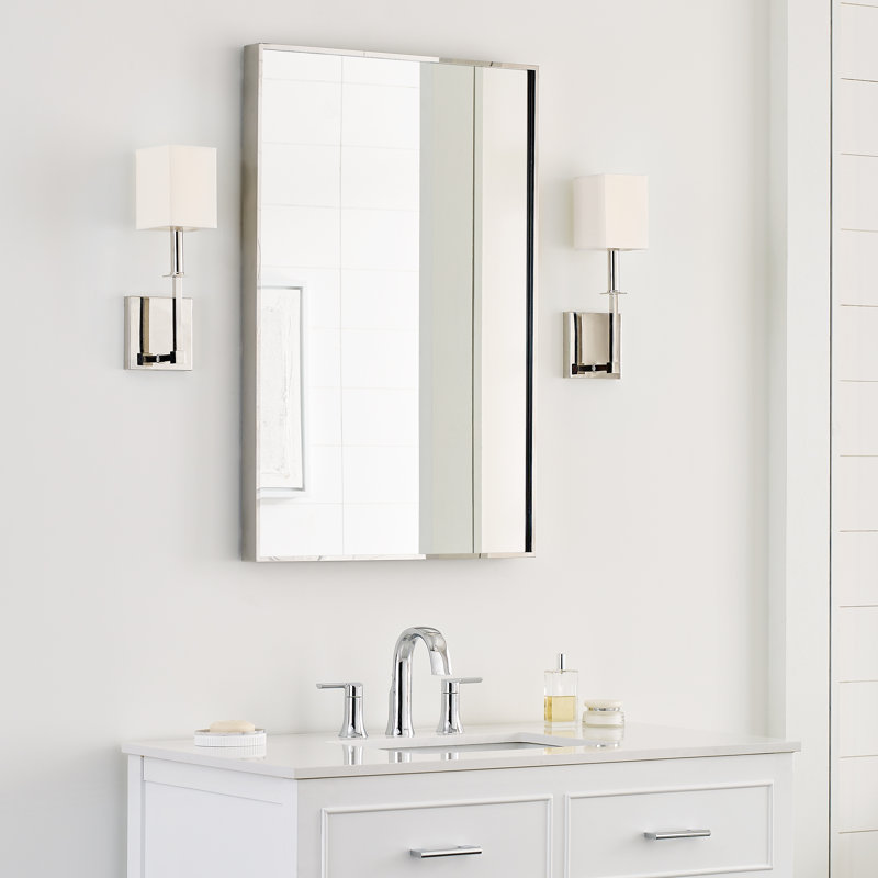 Quinn 1 - Light Armed Sconce, Polished Nickel