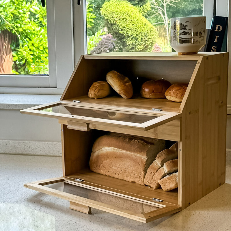 Winland Food Storage Container