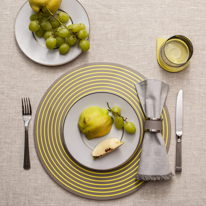 Lacquer Stripe Placemats - Round, Gray/Yellow