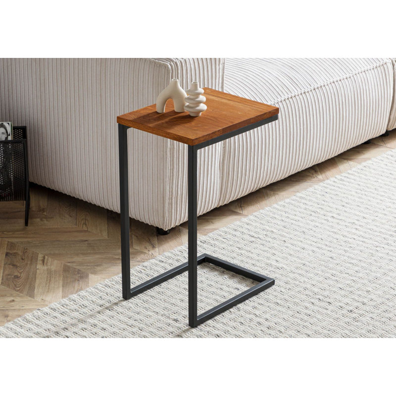 LOUNGE COLLECTION End Table