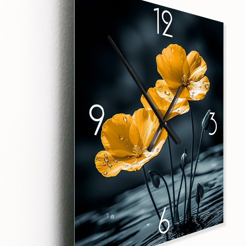 Buttercups On The Beach - Horloges murales Buttercups, Médium