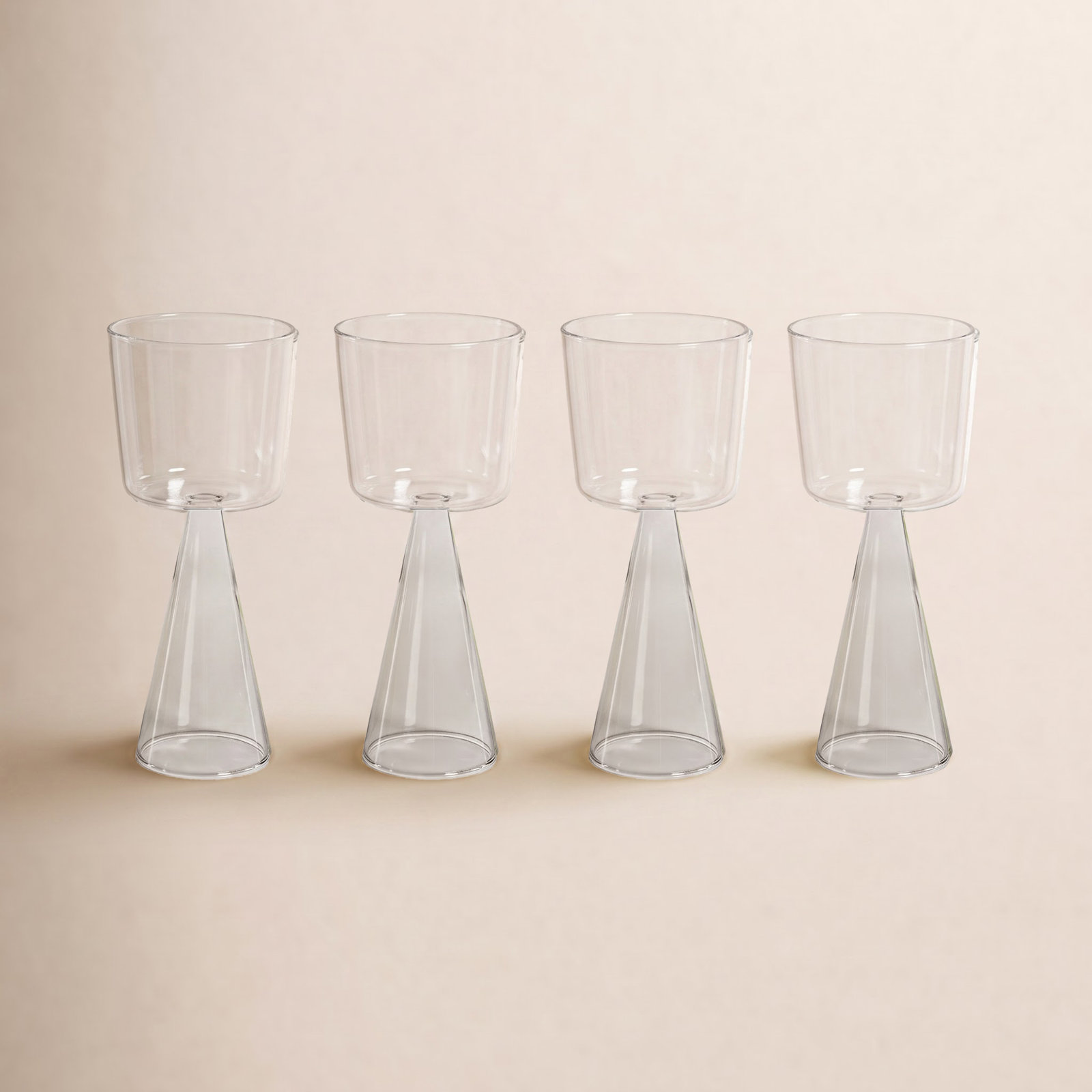 Monticello Red Wine Glass, Smoke, 9.81 Oz