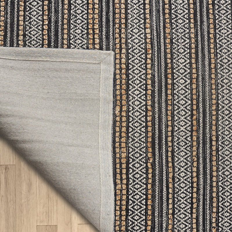 Tapis géométrique noir / blanc / brun clair tissé à plat à la main Spigner, Rectangle 7 pi 9 po x 9 pi 9 po