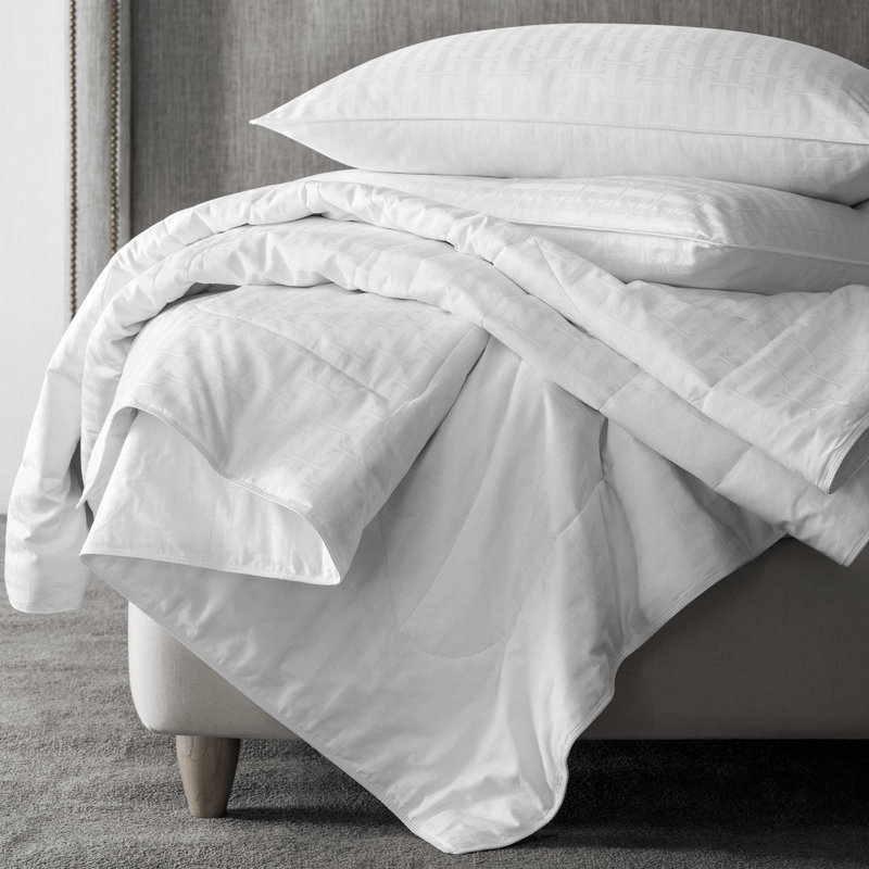 Selena Silk All Season Down Alternative Comforter, Queen