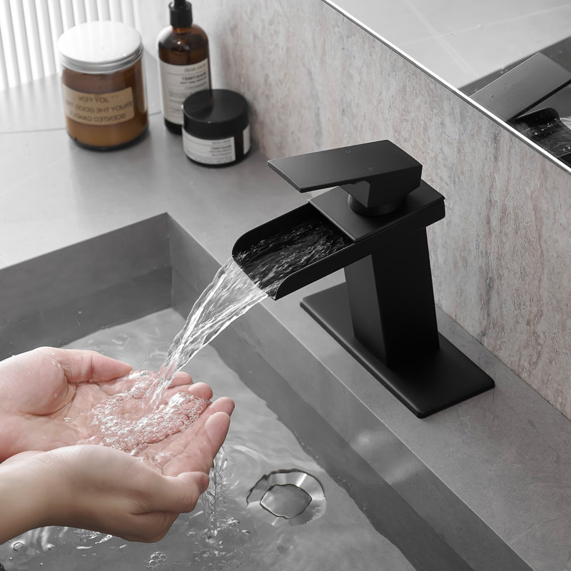 Bathroom Basin Single Hole Faucet with Single Handle Design, Black