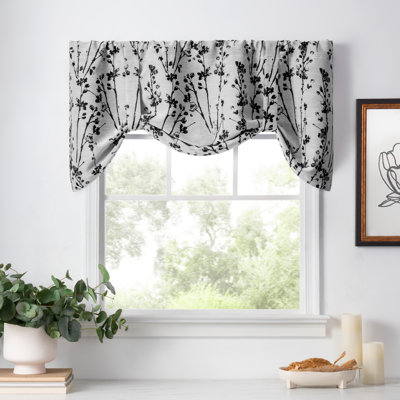 Mahtomedi Floral Tie-Up 50'' Window Valance
