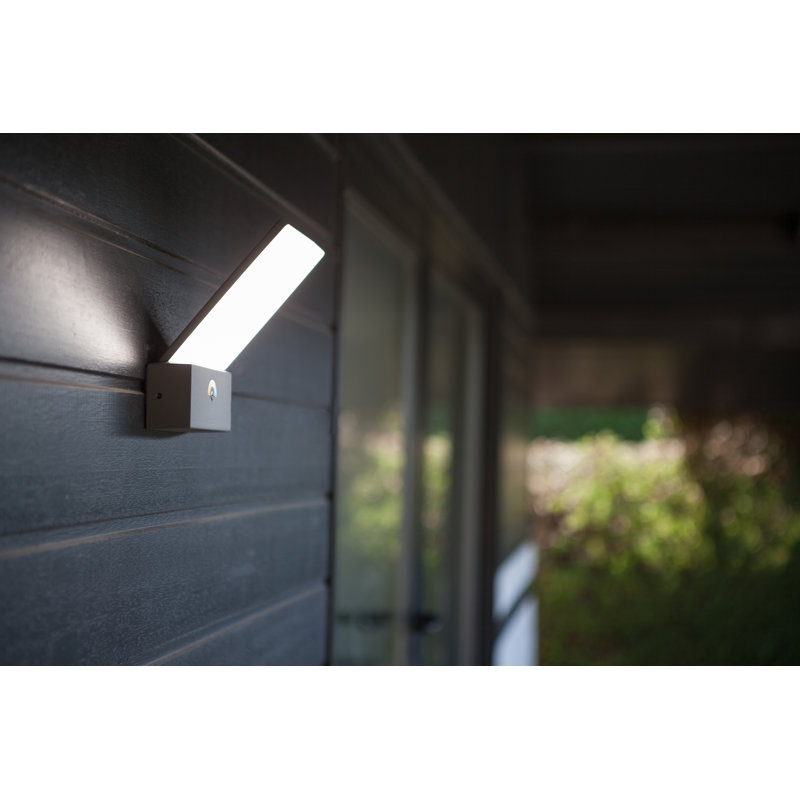 Vagharshag Hillier Integrated LED Outdoor Armed Sconce