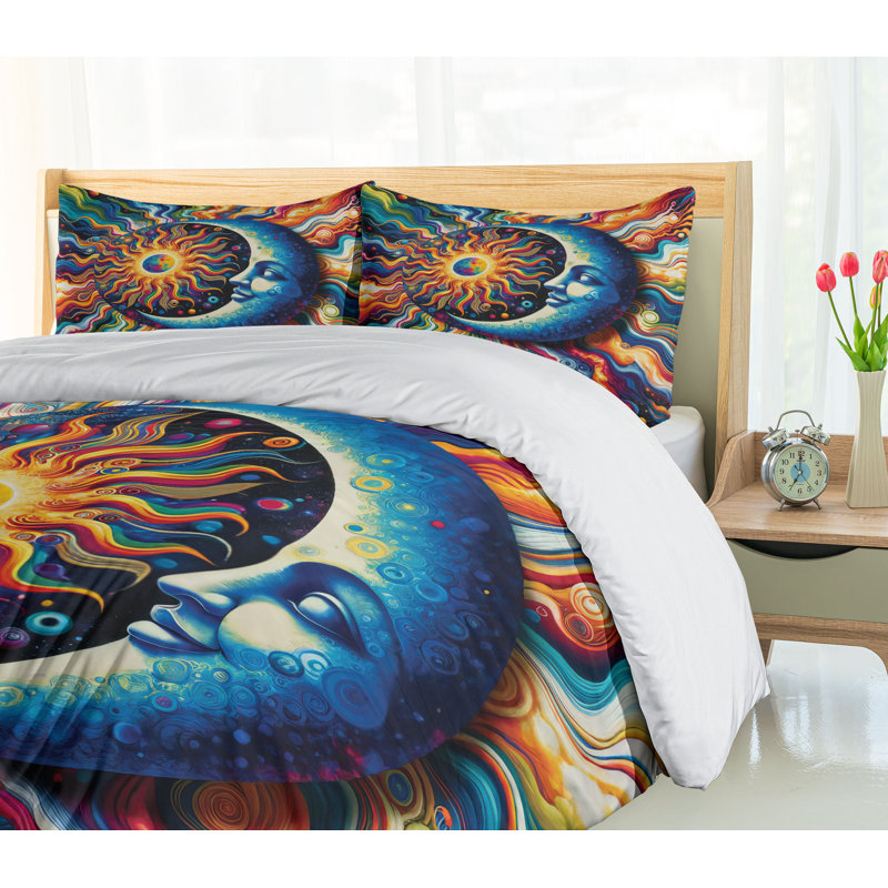 Trippy Duvet Cover, California King Duvet Cover + 2 Standard Shams