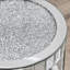 Table ronde en miroir avec incrustation de cristal, petit canapé moderne à 2 couches avec espace de rangement, table décorative argentée convenant au salon, à la chambre à coucher, au café et aux petits espaces