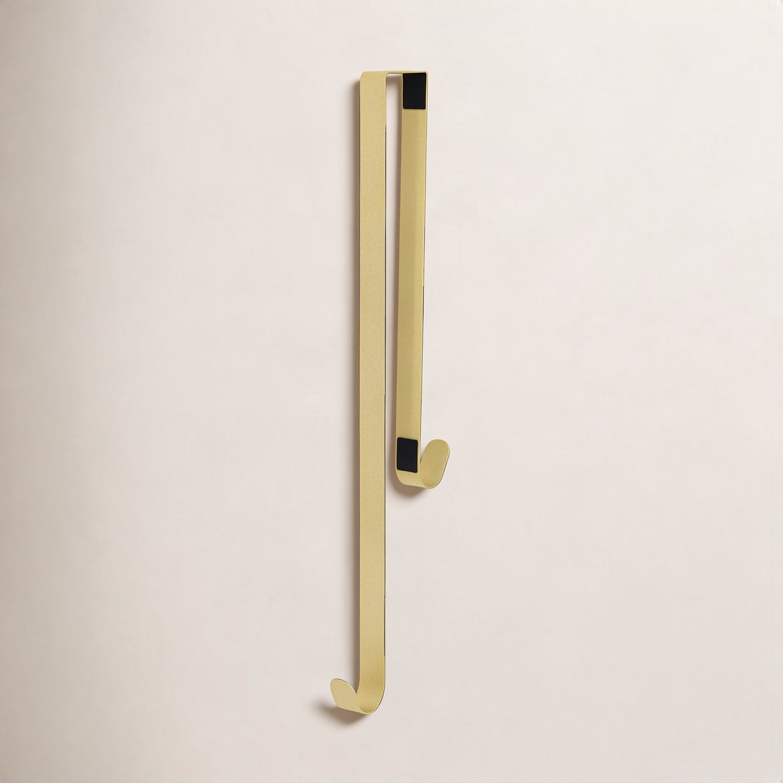Dual-Sided Wreath Hanger, Textured Gold