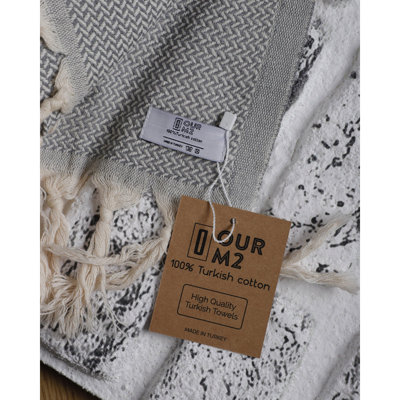 Hisar Turkish Bath & Beach Towel | 100% Organic Turkish Cotton | Hammam | Peshtemal | Fouta Towel