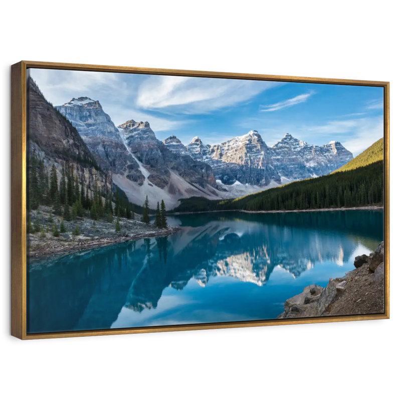 Lac Moraine dans la vallée, Cadre flottant doré, 31 po x 21 po