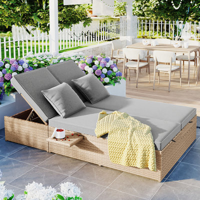 Chaise longue inclinable en rotin d'extérieur avec dossier et siège réglables, ensemble de conversation