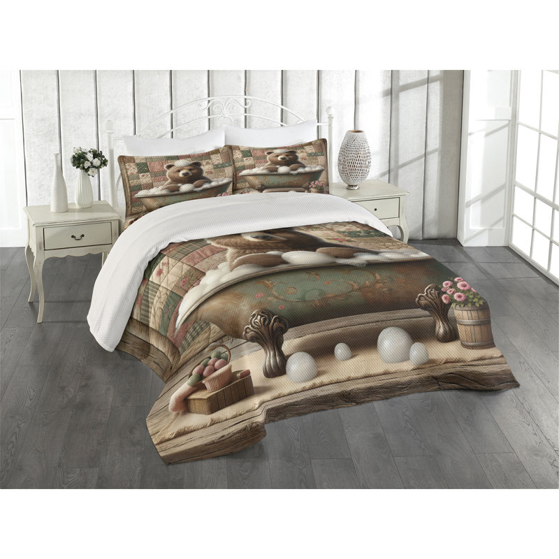 Polyester Coverlet, Queen Coverlet + 2 Standard Shams